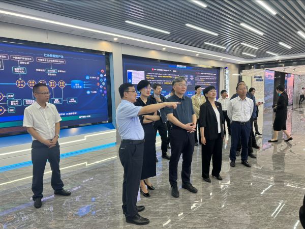 戴雄彪调研华南片区:乘势而上 奋楫破浪 以高水平协同助力高质量发展